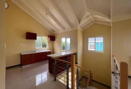 3 Bedrooms 2 Bathrooms, Townhouse for Rent in Montego Bay