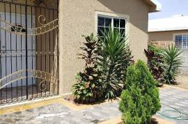 2 Bedrooms 1 Bathrooms, Townhouse for Rent in Greater Portmore