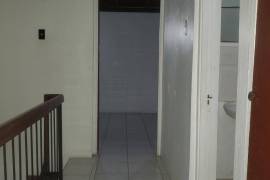 2 Bedrooms 2 Bathrooms, Townhouse for Rent in Kingston 7