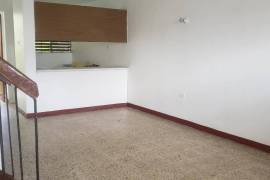 2 Bedrooms 2 Bathrooms, Townhouse for Rent in Kingston 7