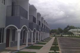 2 Bedrooms 2 Bathrooms, Townhouse for Rent in Savanna-La-Mar