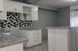 2 Bedrooms 2 Bathrooms, Townhouse for Rent in Spanish Town