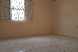 2 Bedrooms 2 Bathrooms, Townhouse for Rent in Spanish Town