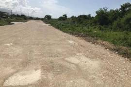 Commercial Lot for Sale in Runaway Bay