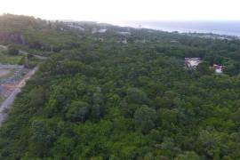 Residential Lot for Sale in Half Moon