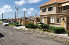 Residential Lot for Sale in Laughlands