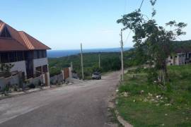 Residential Lot for Sale in Duncans