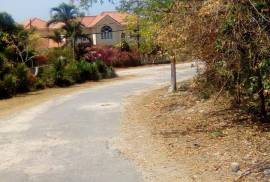 Residential Lot for Sale in Runaway Bay