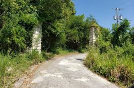 Residential Lot for Sale in Runaway Bay