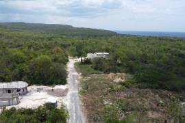 Residential Lot for Sale in Duncans