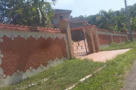 Residential Lot for Sale in Runaway Bay