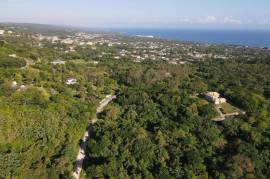 Residential Lot for Sale in Runaway Bay