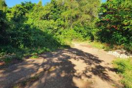 Residential Lot for Sale in Runaway Bay