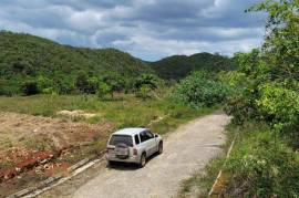 Residential Lot for Sale in Hat Field