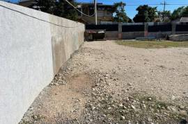 Residential Lot for Rent in Kingston 10