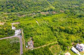 Development Land (Residential) for Sale in Runaway Bay