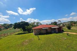 3 Bedrooms 2 Bathrooms, Development Land (Residential) for Sale in Mandeville