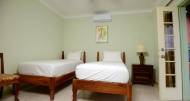 8 Bedrooms 9 Bathrooms, Resort Apartment/Villa for Sale in Long Bay