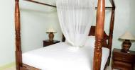 8 Bedrooms 9 Bathrooms, Resort Apartment/Villa for Sale in Long Bay