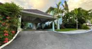 4 Bedrooms 5 Bathrooms, Resort Apartment/Villa for Rent in Kingston 8