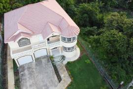 6 Bedroom House For Sale In St. James