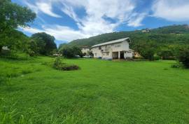 4 Bedroom House For Sale In Kingston & St. Andrew