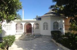 8 Bedroom House For Sale In St. James