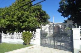 8 Bedroom House For Sale In St. James