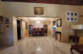 3 Bedroom House For Sale In St. James