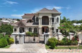 6 Bedroom House For Sale In Trelawny