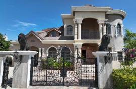 6 Bedroom House For Sale In Trelawny