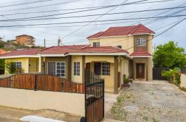 4 Bedroom House For Sale In St. Catherine