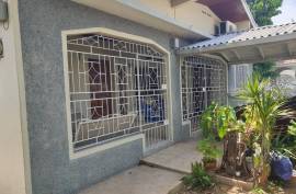 6 Bedroom House For Sale In St. Catherine