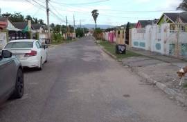 6 Bedroom House For Sale In St. Catherine