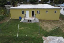 3 Bedroom House For Sale In Clarendon