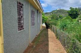 3 Bedroom House For Sale In St. Catherine