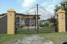 3 Bedroom House In St. Thomas