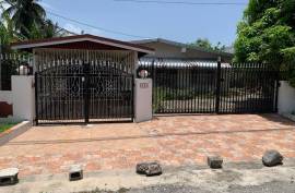 4 Bedroom House For Sale In St. Catherine