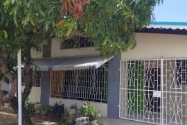 4 Bedroom House For Sale In St. Catherine