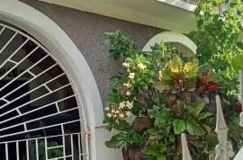 6 Bedroom House For Sale In Kingston & St. Andrew