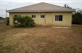 3 Bedroom House For Sale In Clarendon