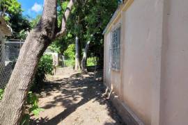 2 Bedroom House For Sale In St. James