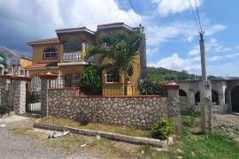 1 Bedroom House For Rent In St. Catherine