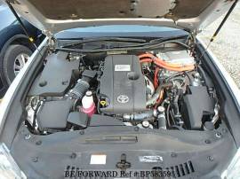 TOYOTA CROWN HYBRID