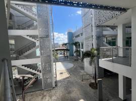 Commercial Bldg/Offices for Rent St. James, Monteg