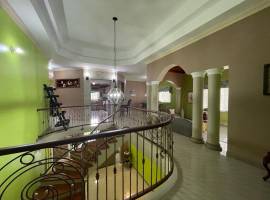 Townhouse for Rent Manchester, Mooreland