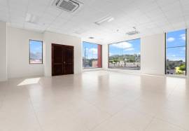 Commercial Bldg/Offices for Rent Kingston & St. An