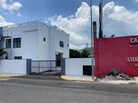 Commercial Bldg/Offices for Rent Kingston & St. An