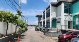 Commercial Bldg/Offices for Rent Kingston & St. An