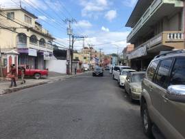 Commercial Bldg/Offices for Rent St. James, Monteg